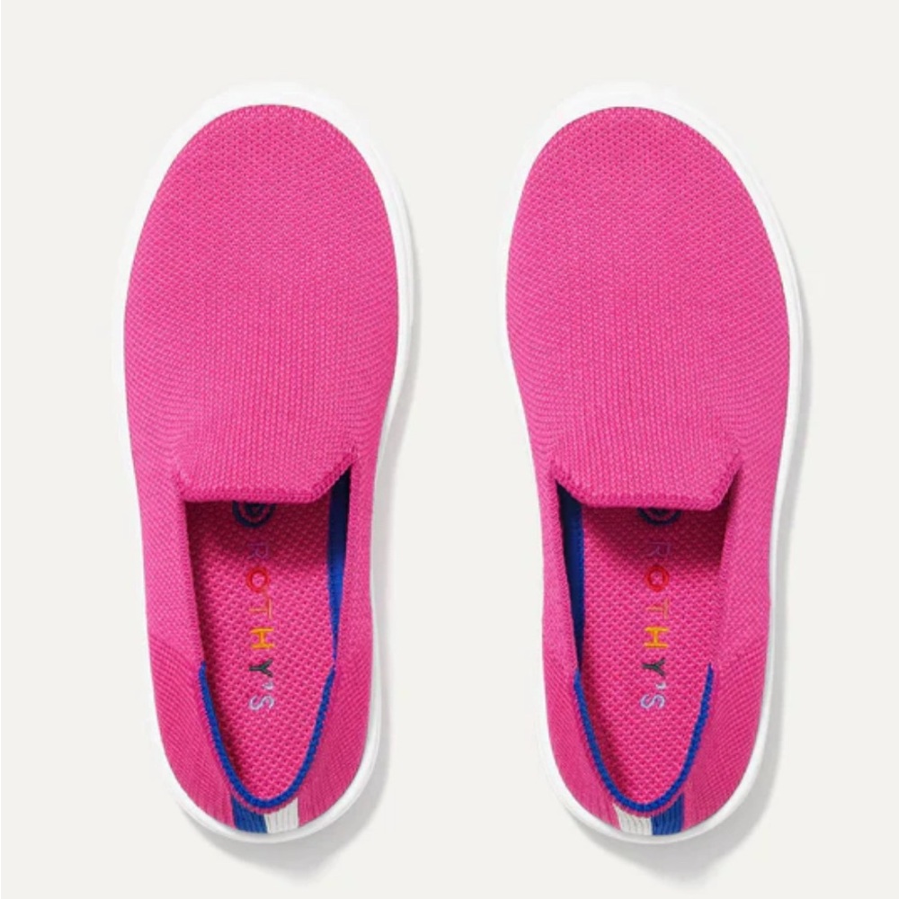 Rothy’s the Kids sneaker bubblegum pink